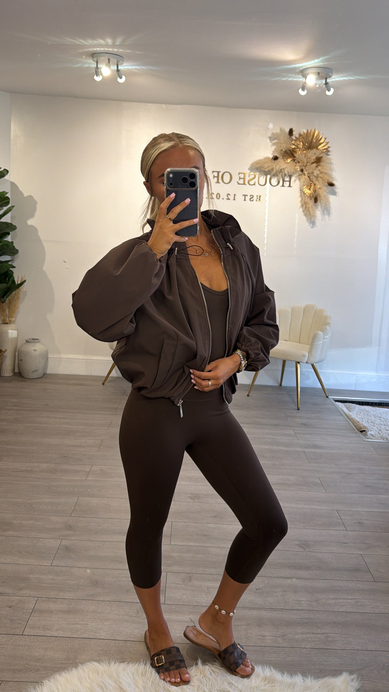 Cinched windbreaker style jacket brown