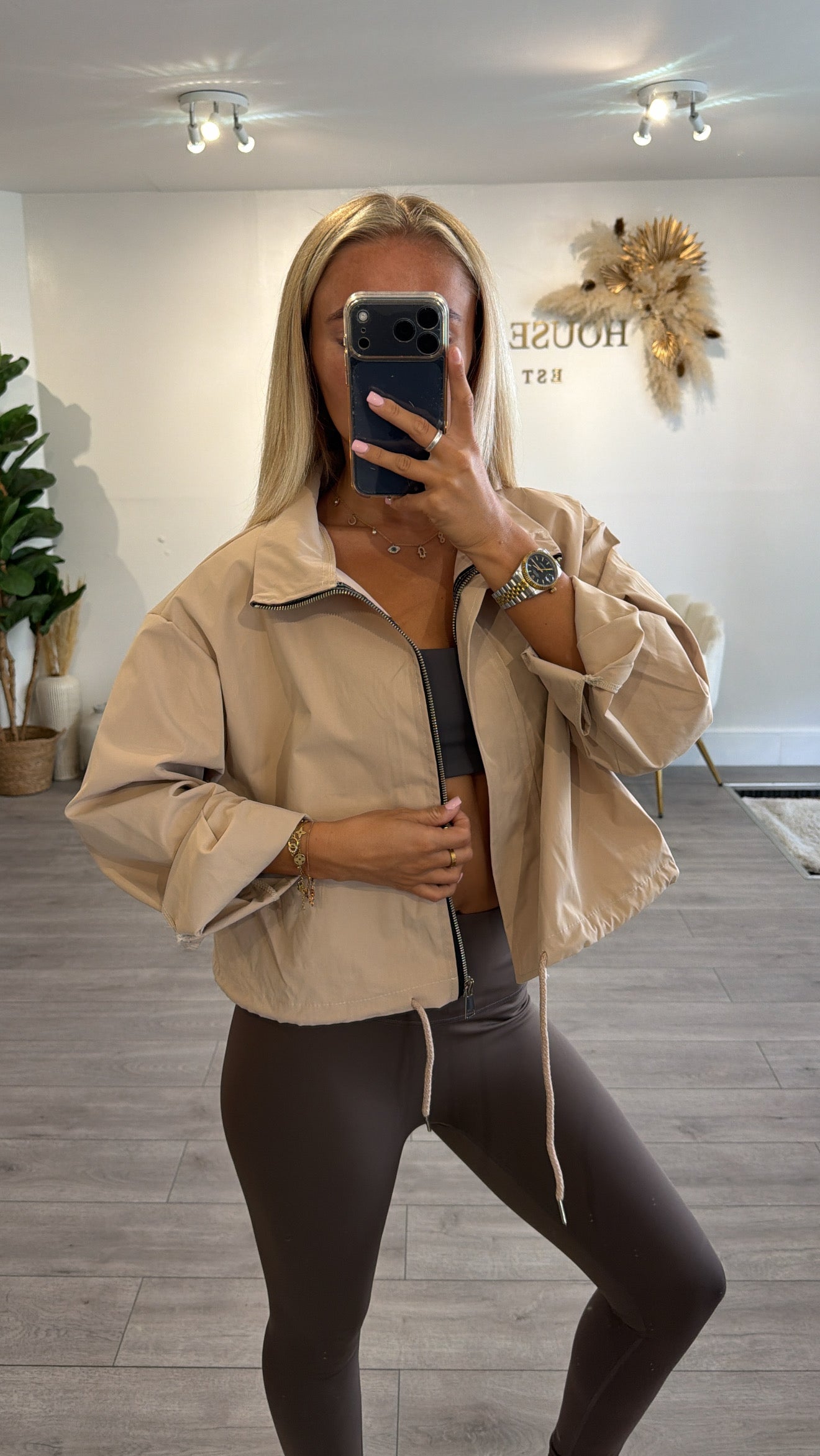 Windbreaker tie bottom jackets beige