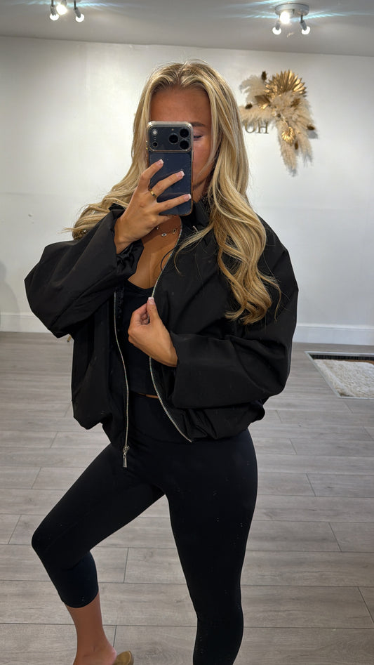 Cinched windbreaker style jacket black