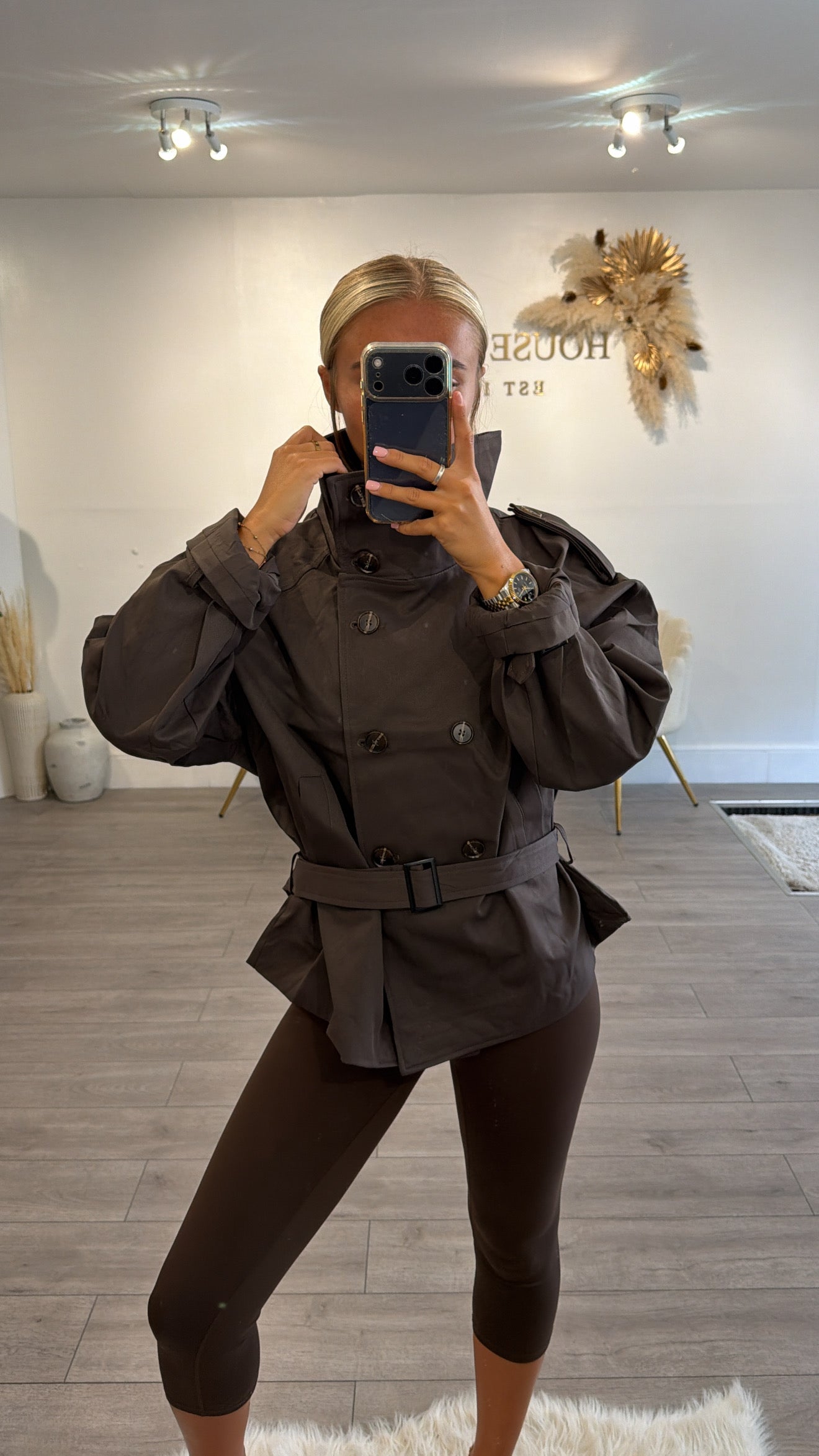 Cropped trench coat brown