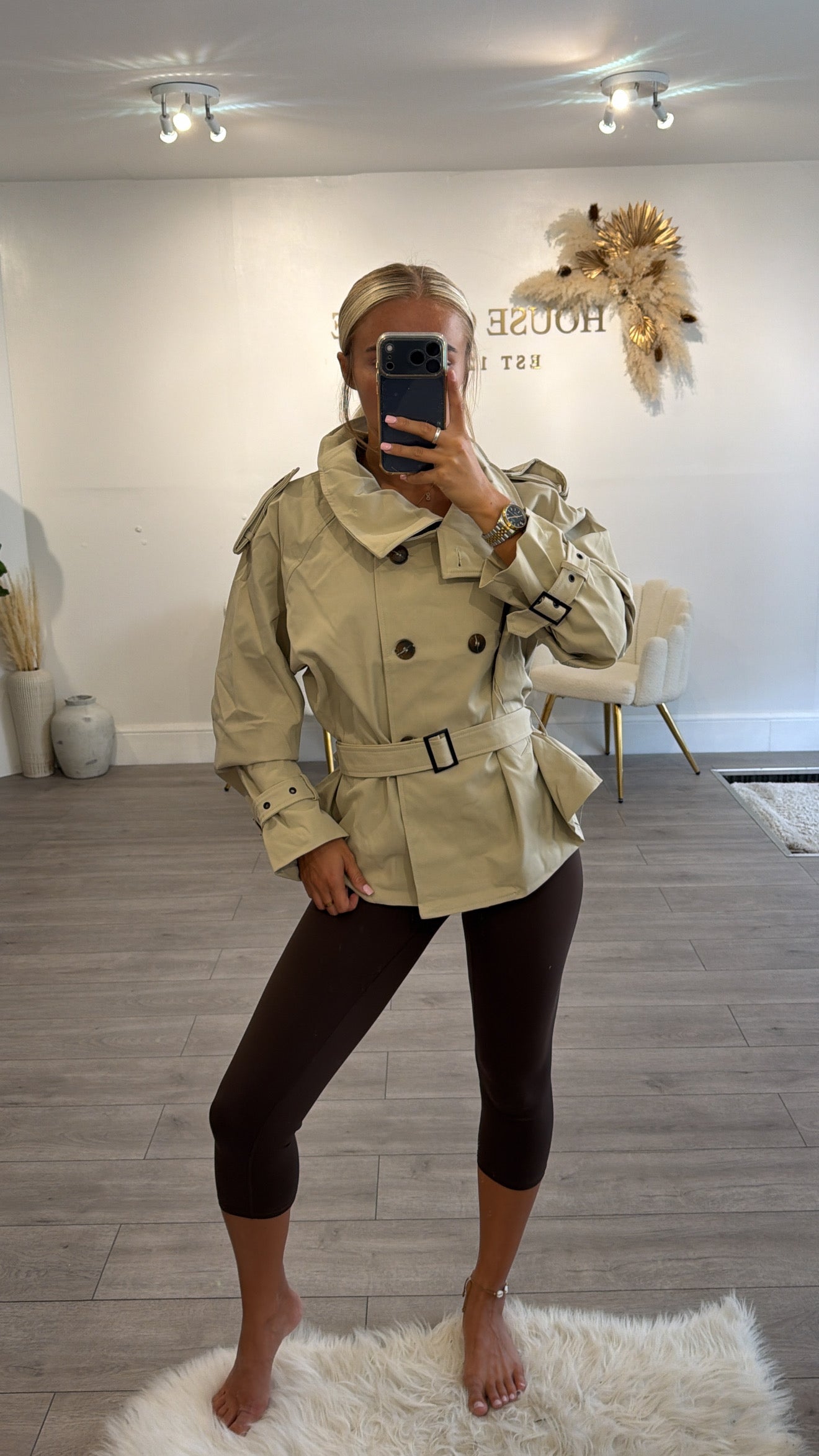 Cropped trench coat beige