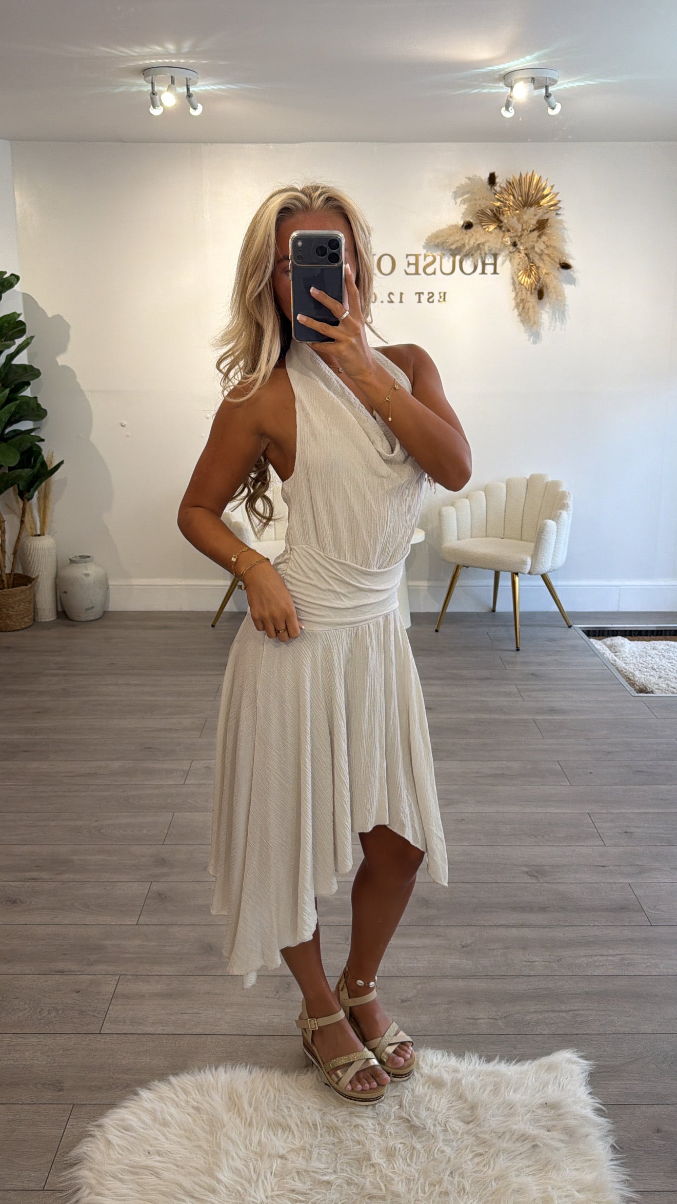 Halter neck midaxi dress beige