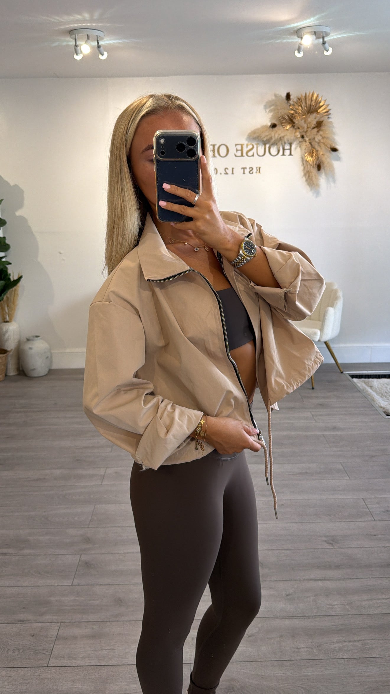 Windbreaker tie bottom jackets beige