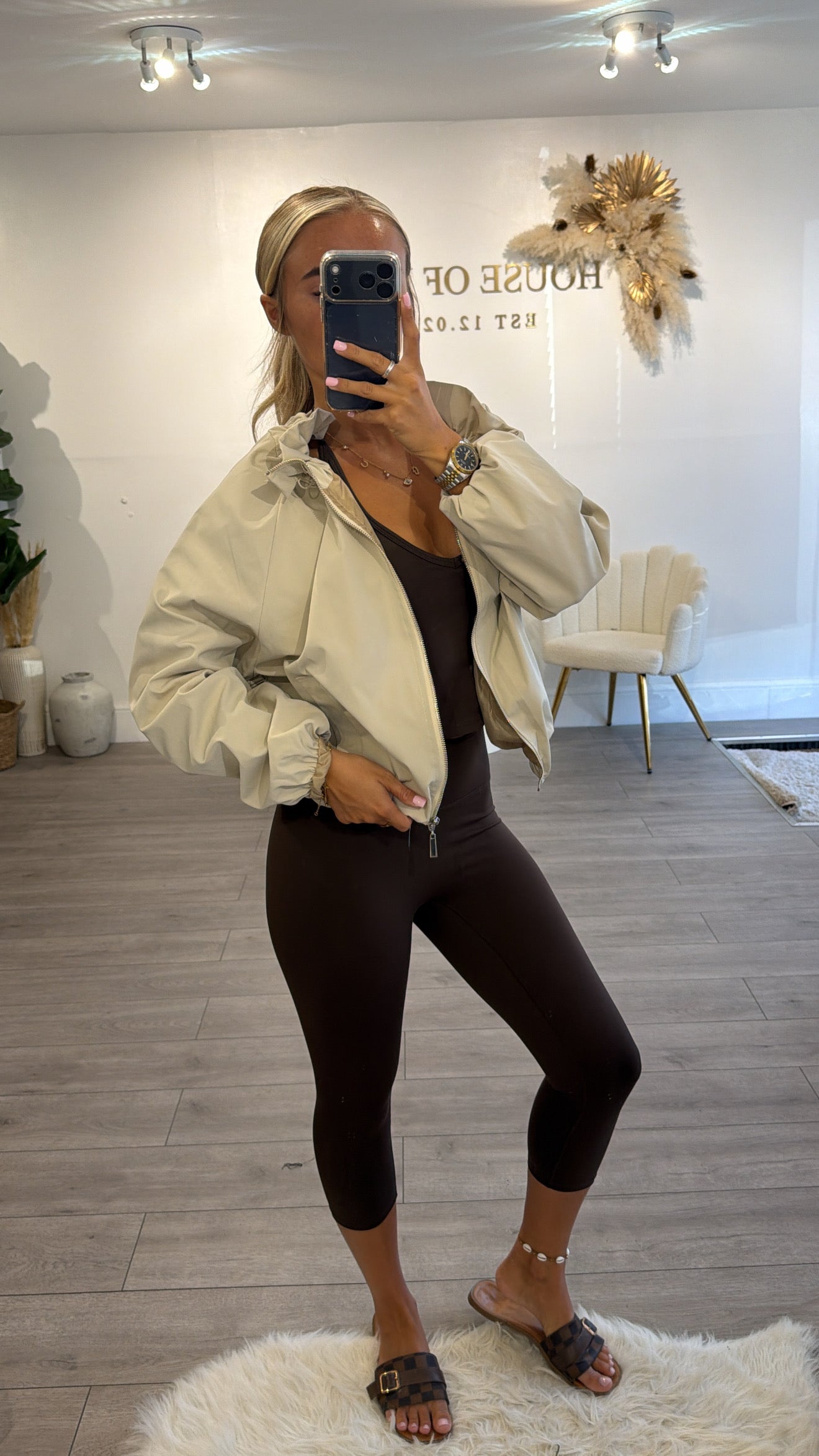 Cinched windbreaker style jacket beige