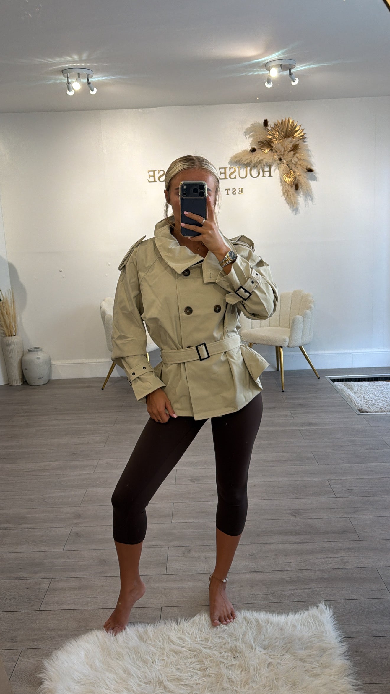 Cropped trench coat beige