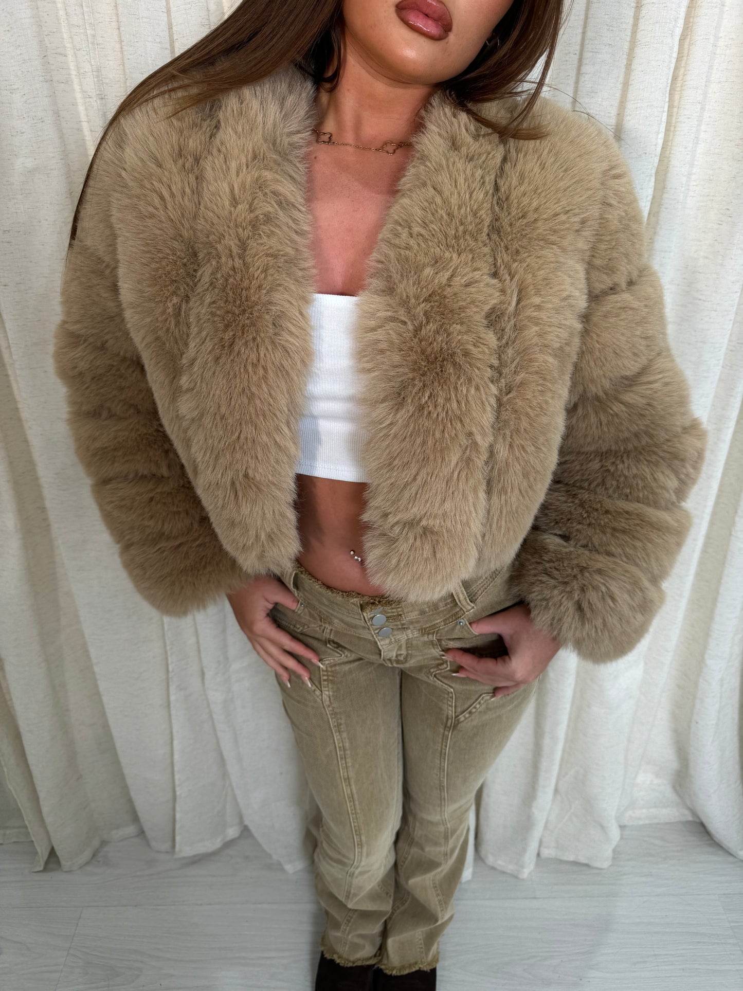 CARMELA cropped faux fur coat