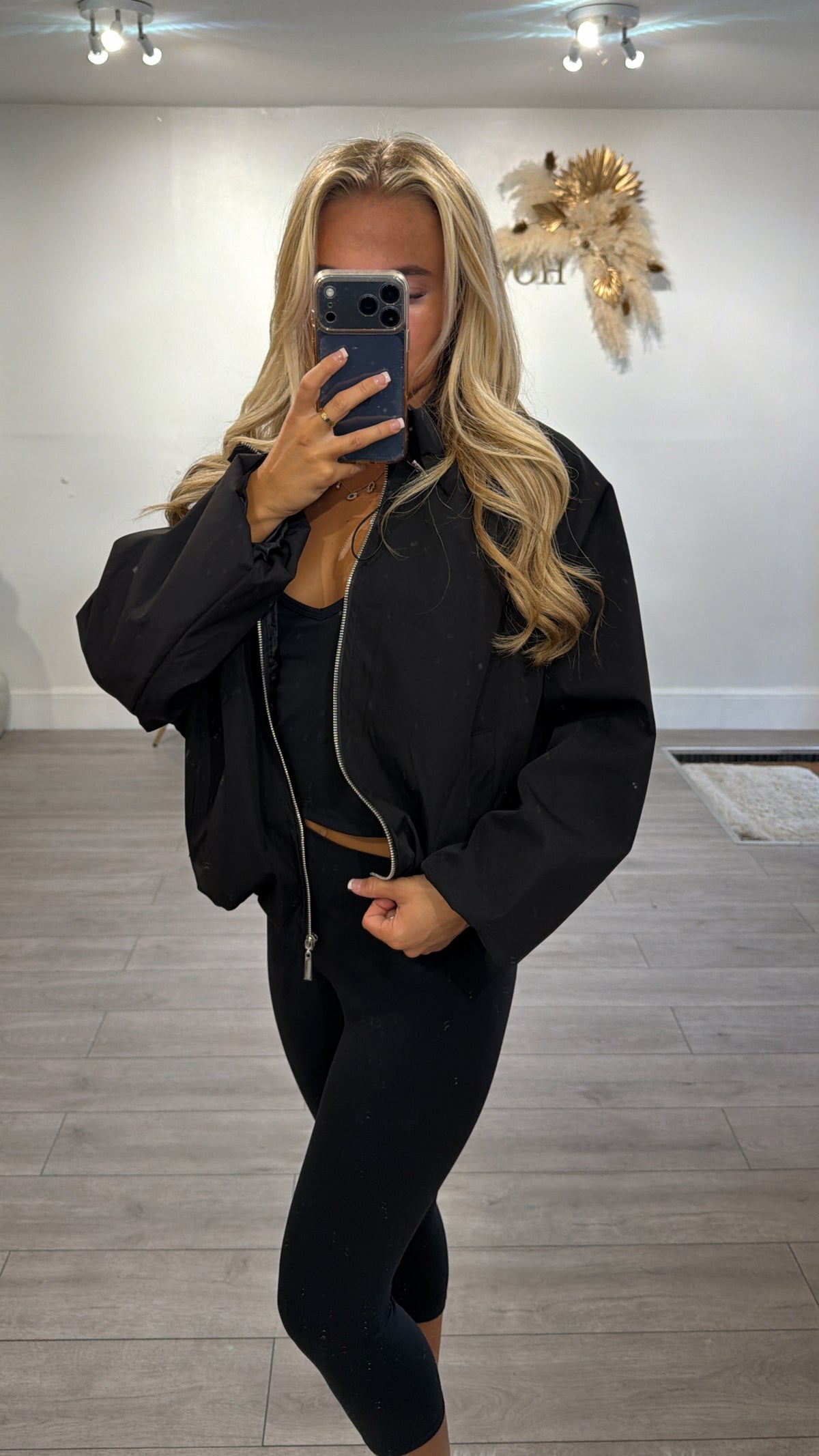 Cinched windbreaker style jacket black